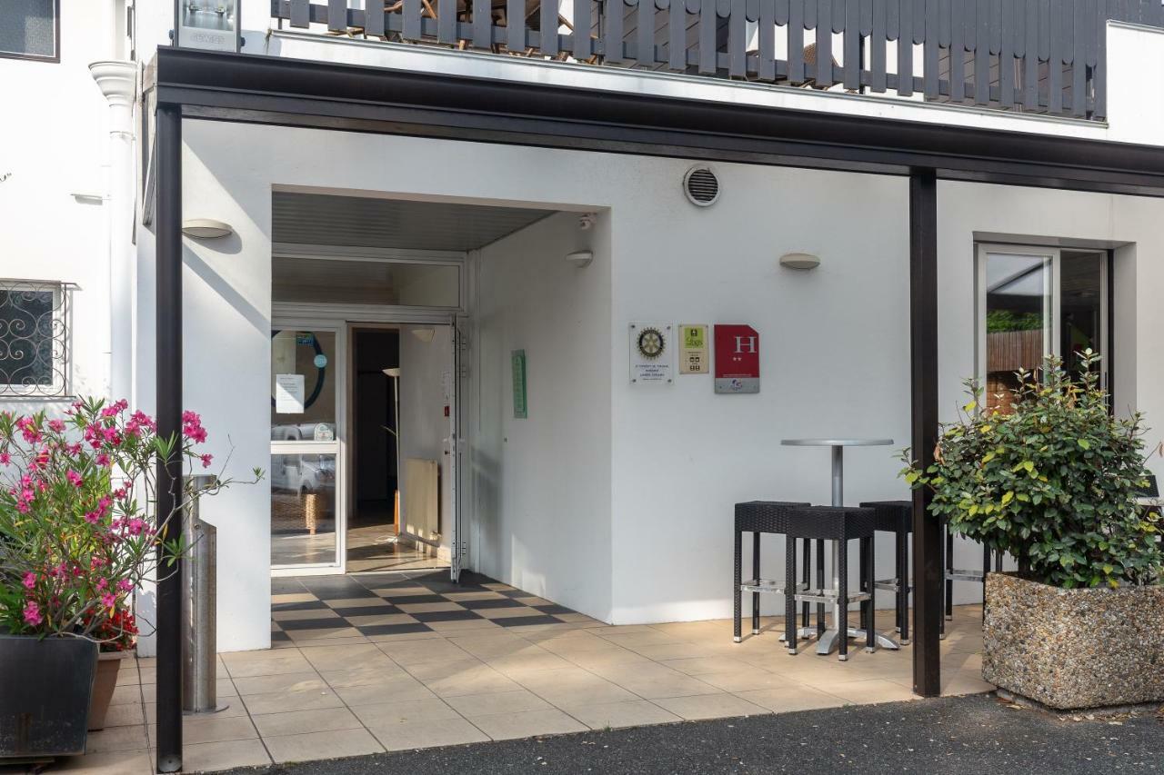 Logis Hotel Le Rond Point Soorts-Hossegor Exterior photo